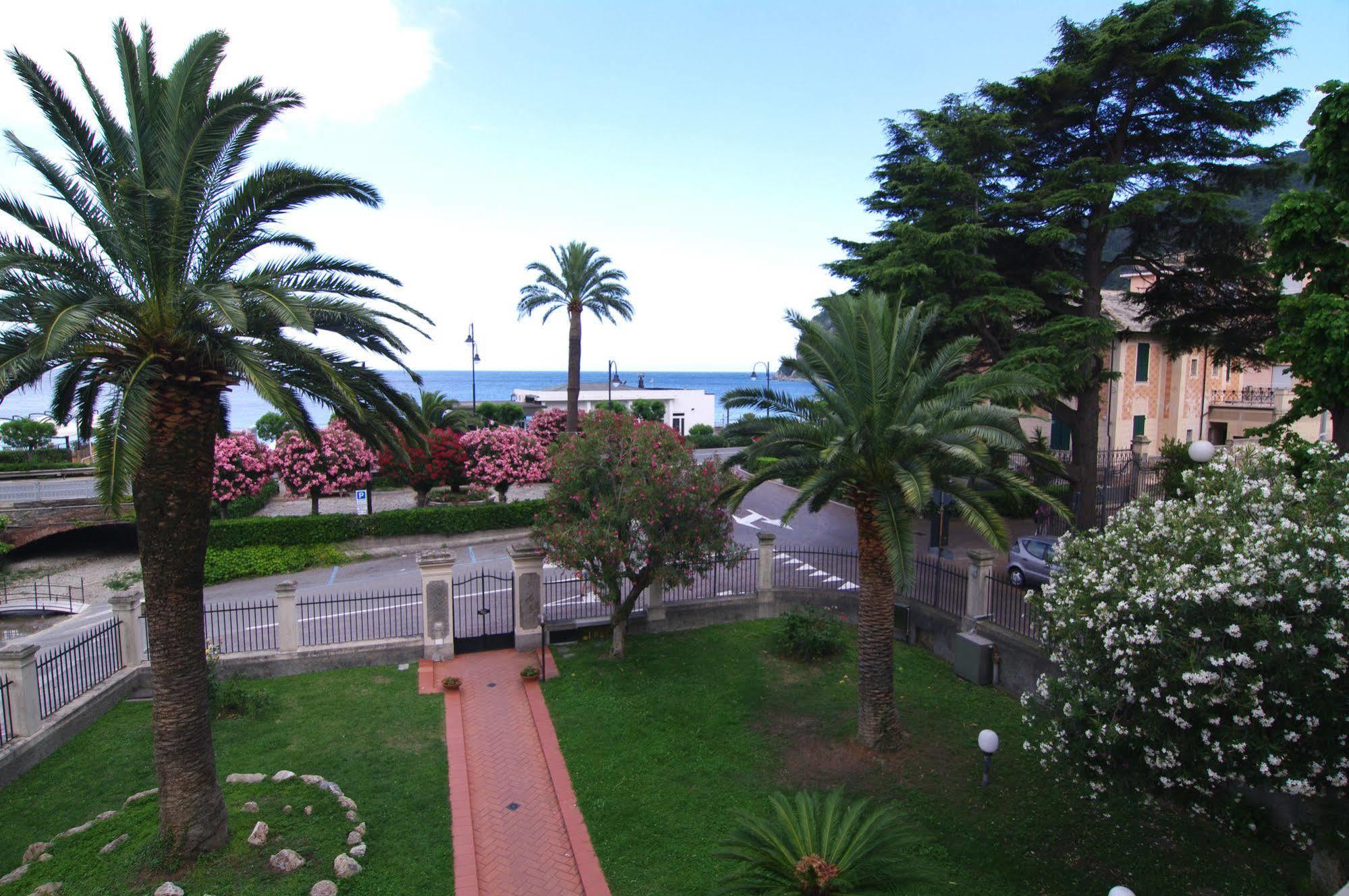 Albergo Mp Noli Extérieur photo